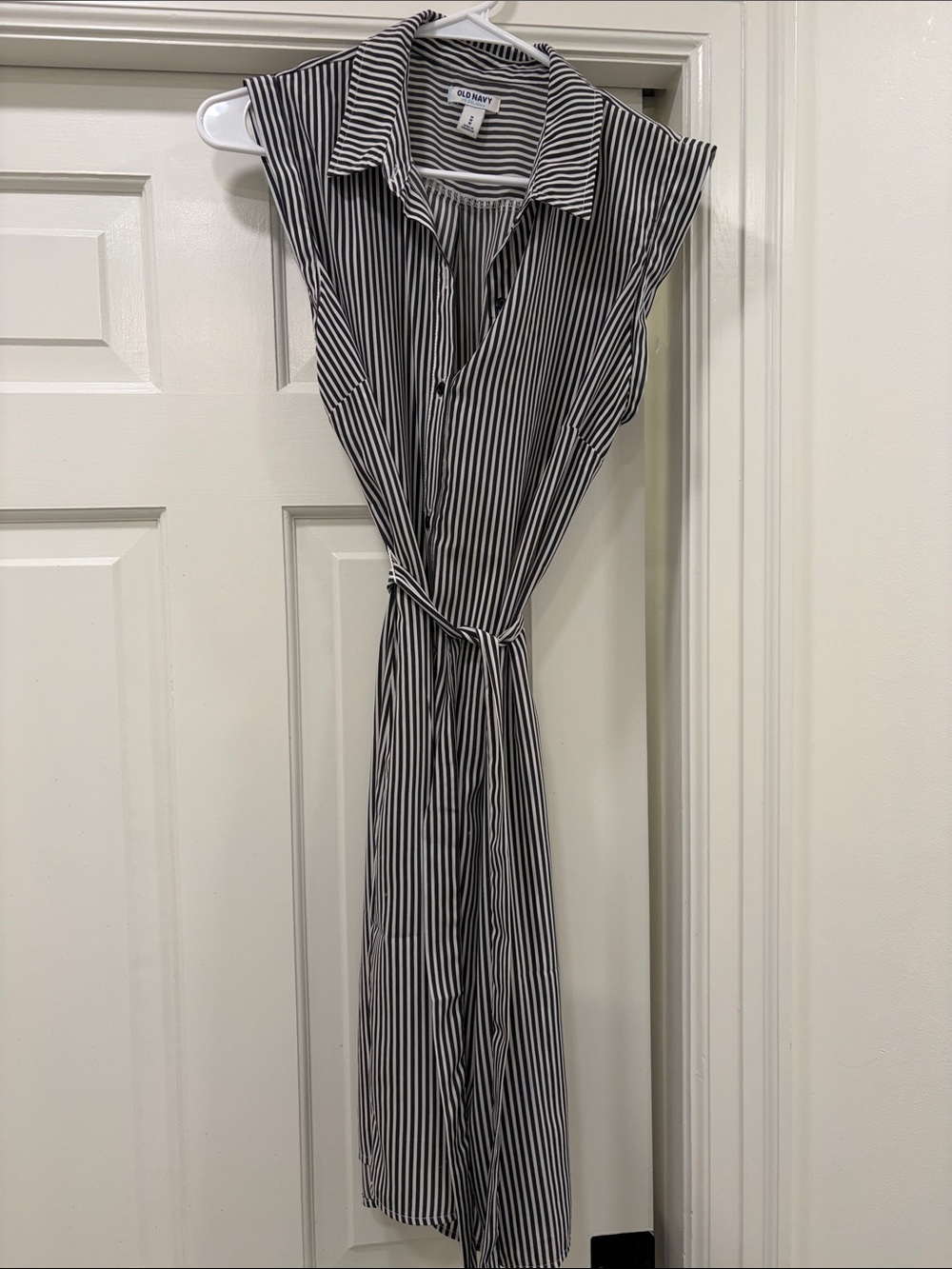 Old Navy Black and White Vertical Stripe Midi Shirt Dress
